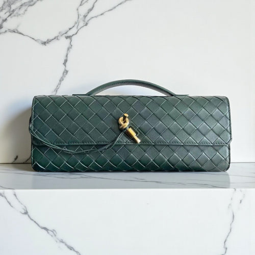 Bottega Veneta Andiamo Clutch Green